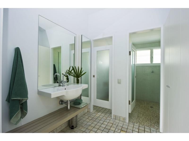 19 The Cove, Nelly Bay, Magnetic Island QLD 4819