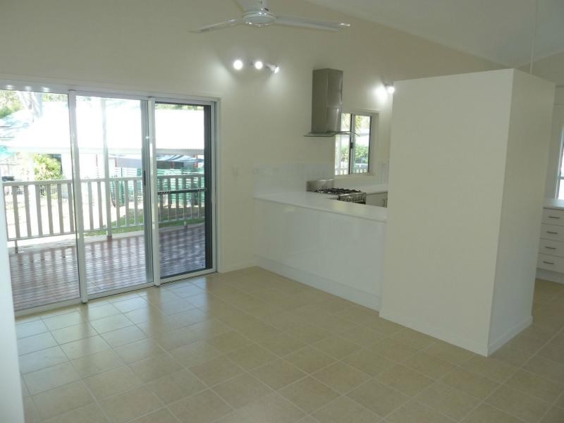 14 Serene Place, Nelly Bay, Magnetic Island QLD 4819