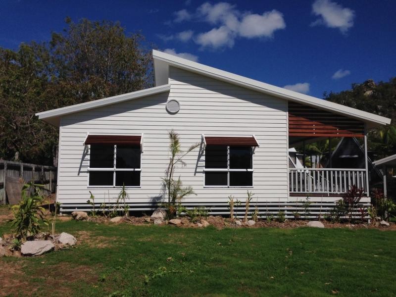 14 Serene Place, Nelly Bay, Magnetic Island QLD 4819