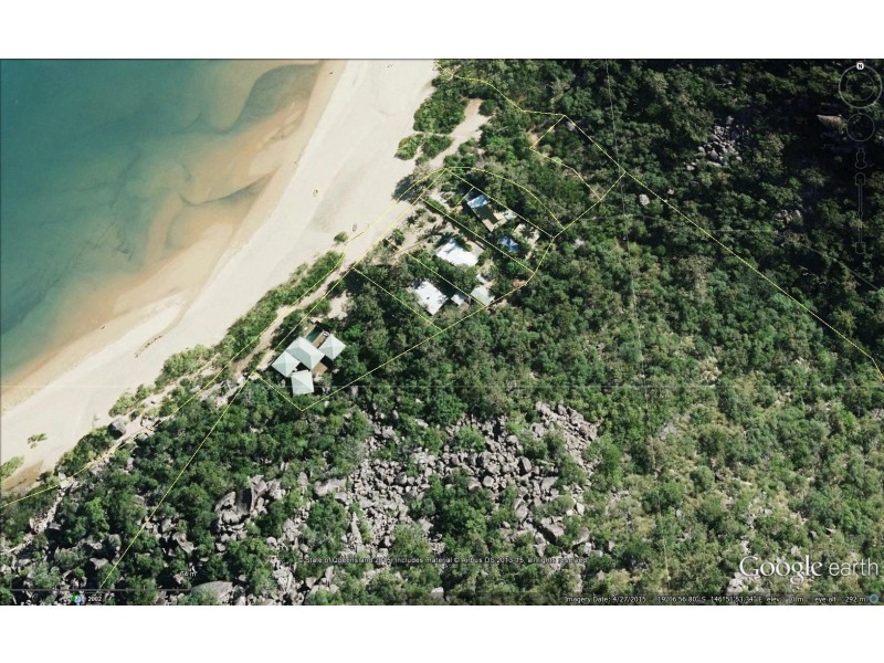 10 Henry Lawson Street, Horseshoe Bay QLD 4819