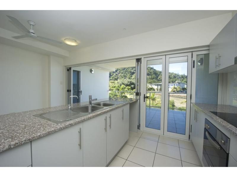 16/1-3 The Cove, Nelly Bay, Magnetic Island QLD 4819