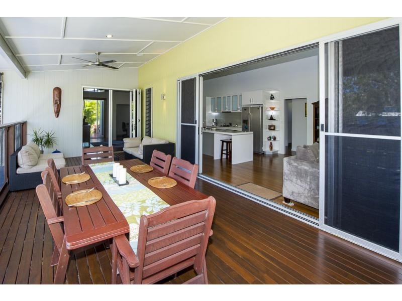 20 Pandanus Drive, Horseshoe Bay, Magnetic Island QLD 4819
