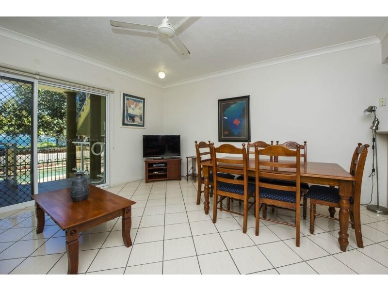 2/38 Marine Parade, Arcadia, Magnetic Island QLD 4819