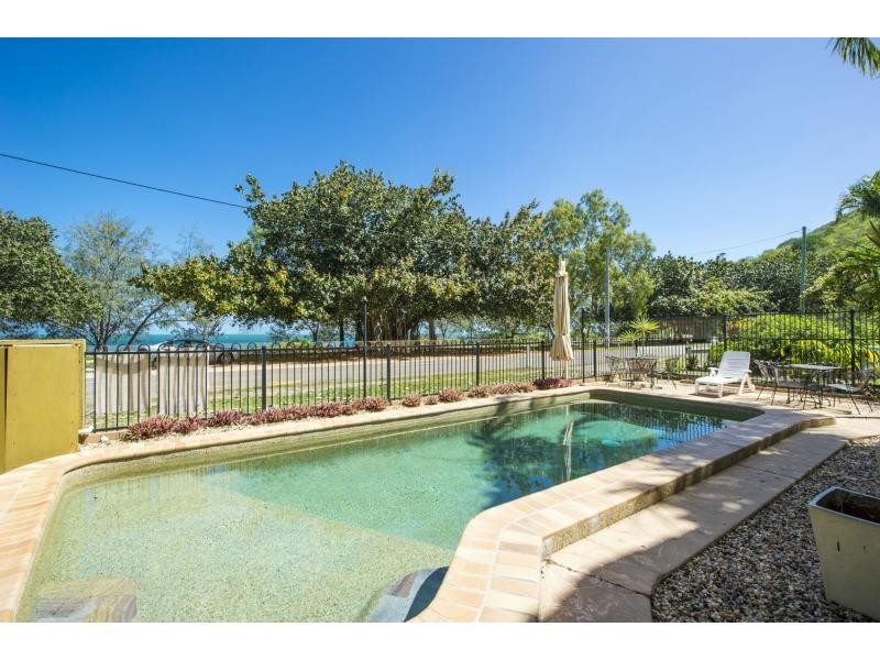 2/38 Marine Parade, Arcadia, Magnetic Island QLD 4819