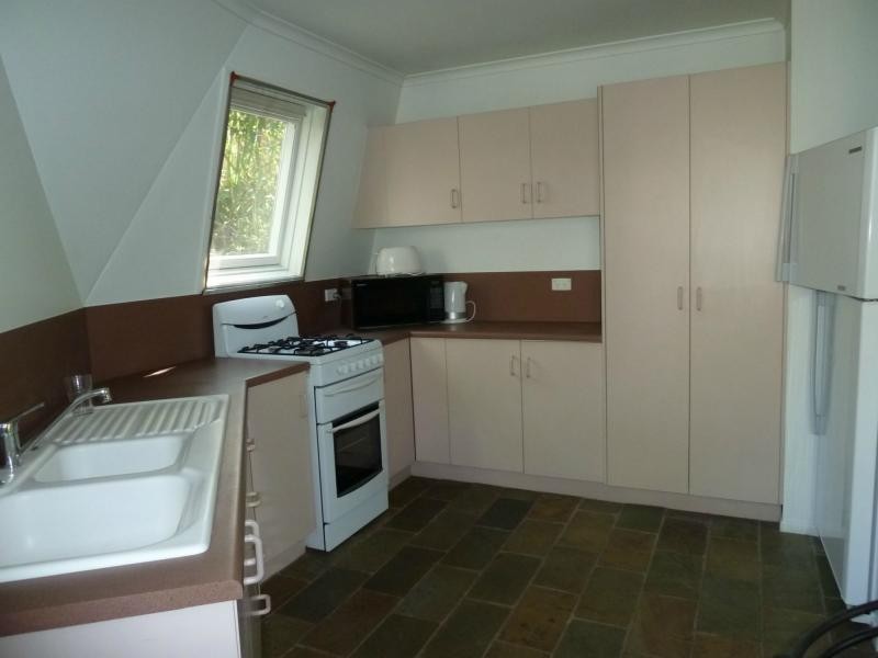 10 Mirabel Avenue, Arcadia, Magnetic Island QLD 4819