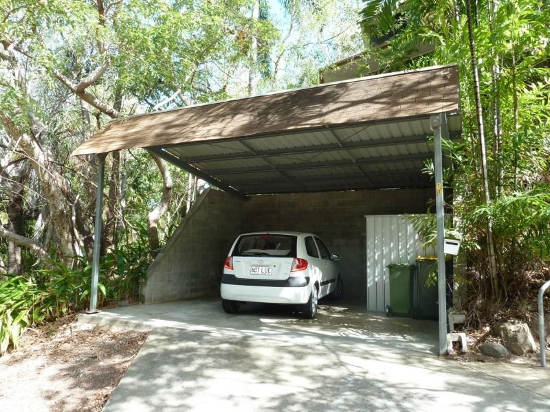 10 Mirabel Avenue, Arcadia, Magnetic Island QLD 4819