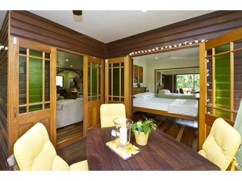 22 Grace Street, Nelly Bay, Magnetic Island QLD 4819