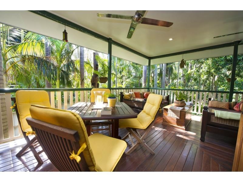 22 Grace Street, Nelly Bay, Magnetic Island QLD 4819