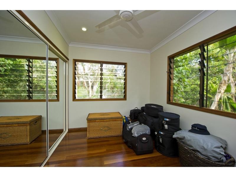 22 Grace Street, Nelly Bay, Magnetic Island QLD 4819