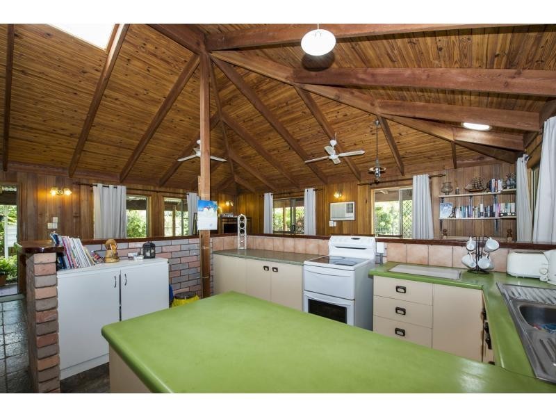 9 Gustav Court, Nelly Bay, Magnetic Island QLD 4819