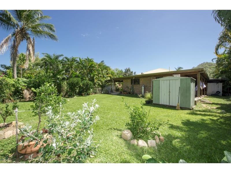 9 Gustav Court, Nelly Bay, Magnetic Island QLD 4819