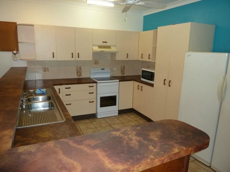 14 Sooning Street, Nelly Bay, Magnetic Island QLD 4819