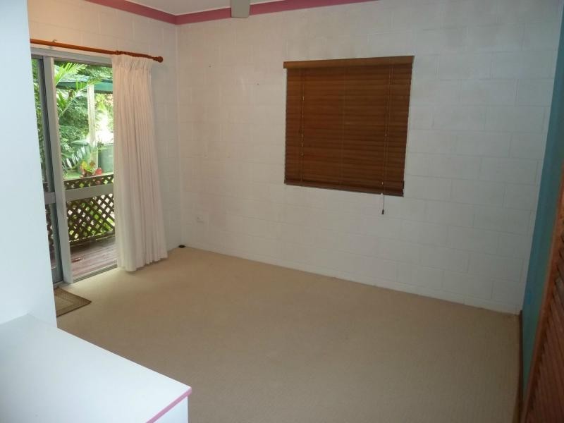 14 Sooning Street, Nelly Bay, Magnetic Island QLD 4819