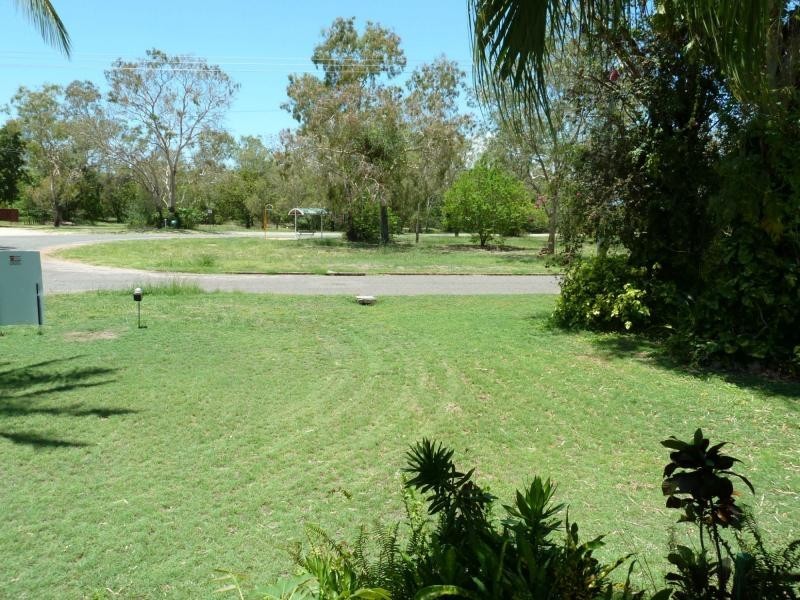 14 Sooning Street, Nelly Bay, Magnetic Island QLD 4819