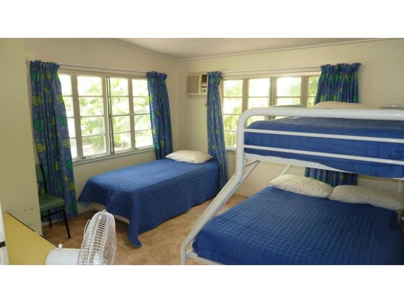 14 Marine Parade, Arcadia QLD 4819