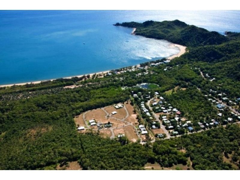 18 Pandanus Drive, Horseshoe Bay, Magnetic Island QLD 4819