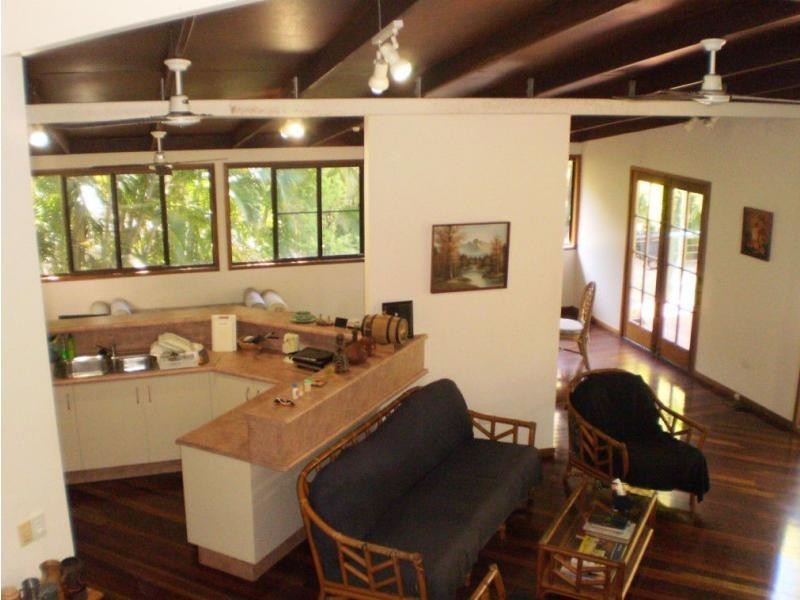 6 Wheaton Court, Nelly Bay, Magnetic Island QLD 4819