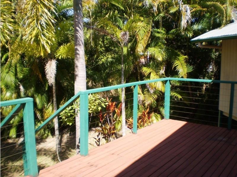 6 Wheaton Court, Nelly Bay, Magnetic Island QLD 4819