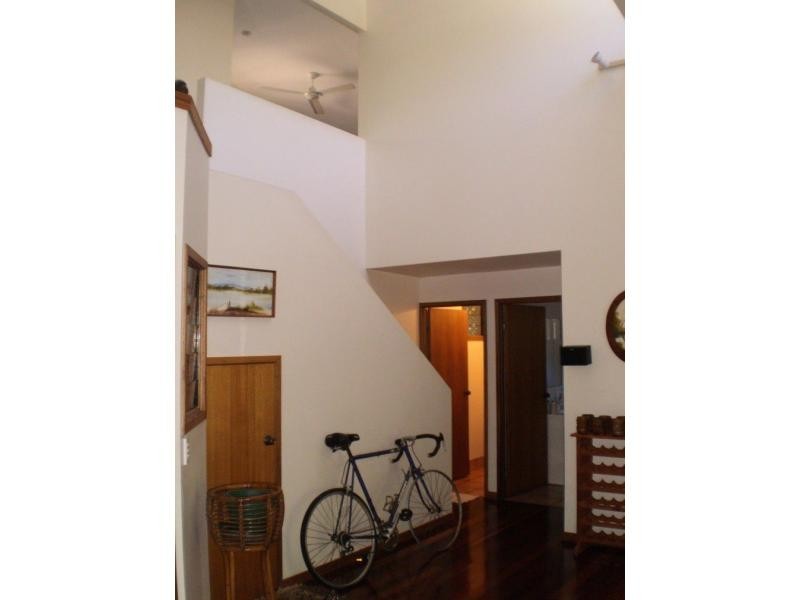 6 Wheaton Court, Nelly Bay, Magnetic Island QLD 4819