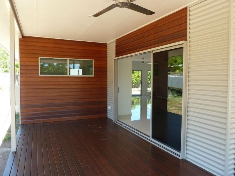 14 Bayside Court, Horseshoe Bay, Magnetic Island QLD 4819