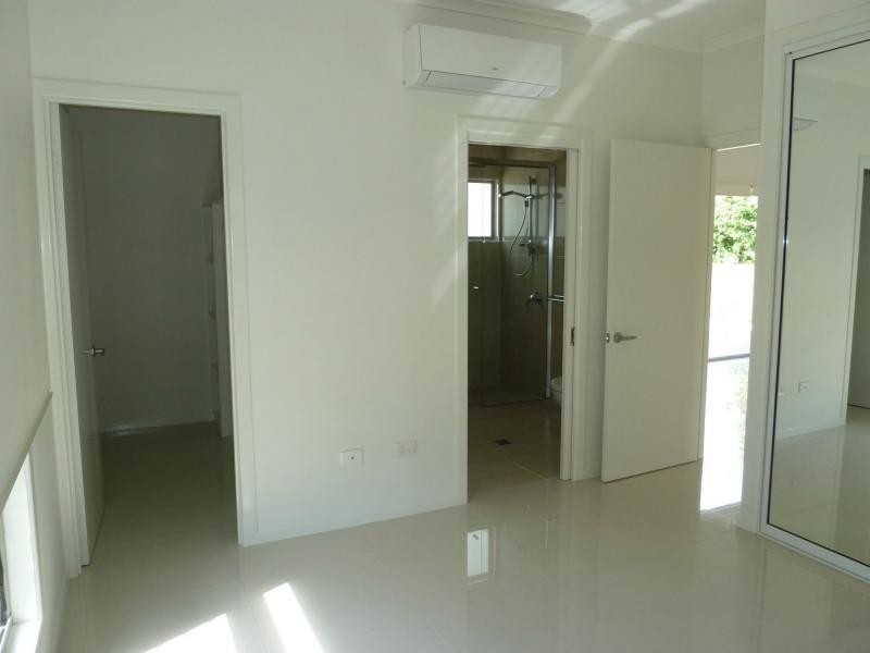 14 Bayside Court, Horseshoe Bay, Magnetic Island QLD 4819