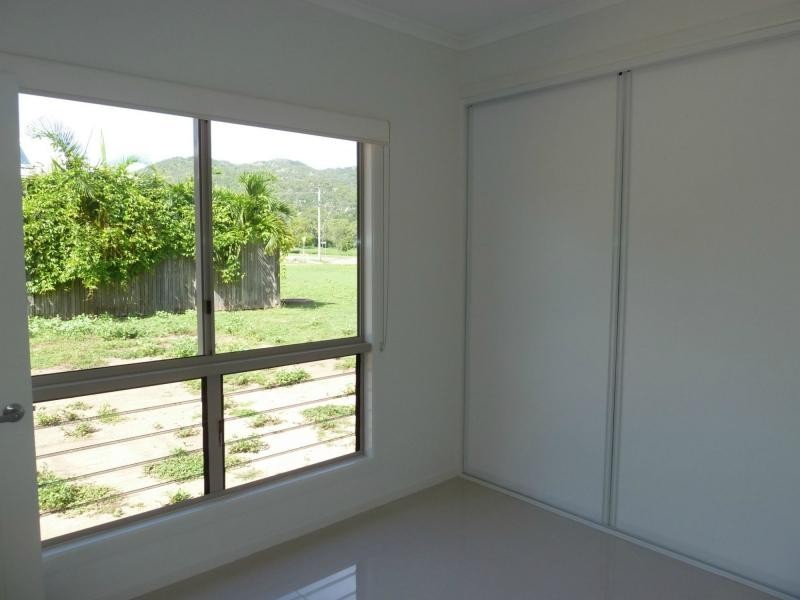 14 Bayside Court, Horseshoe Bay, Magnetic Island QLD 4819