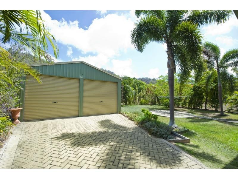 14 Bay Vista Court, Horseshoe Bay QLD 4819