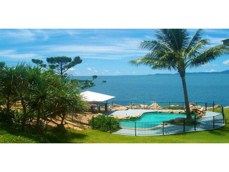 12A Boulder Court, Nelly Bay QLD 4819