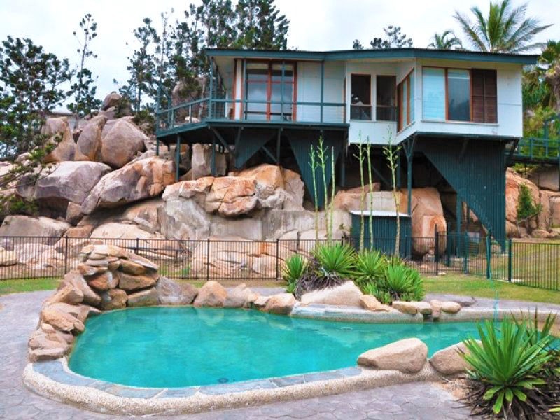 12A Boulder Court, Nelly Bay QLD 4819
