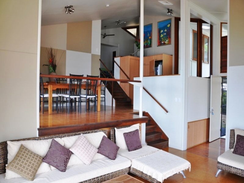 12A Boulder Court, Nelly Bay QLD 4819