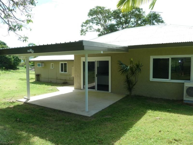 115 Horseshoe Bay Road, Horseshoe Bay, Magnetic Island QLD 4819