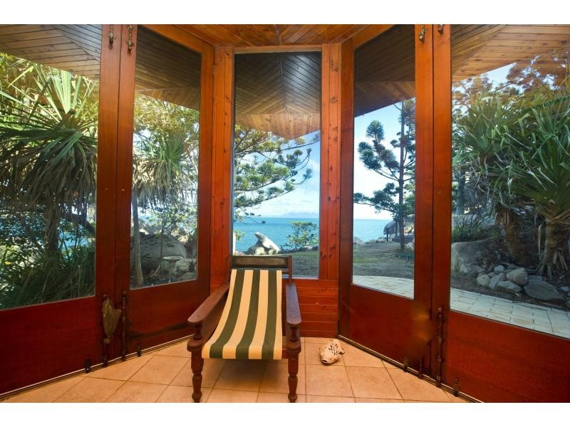 12 Boulder Court, Nelly Bay, Magnetic Island QLD 4819