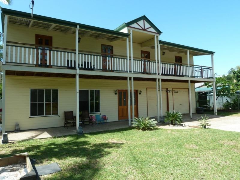 3 Compass Crescent, Nelly Bay, Magnetic Island QLD 4819