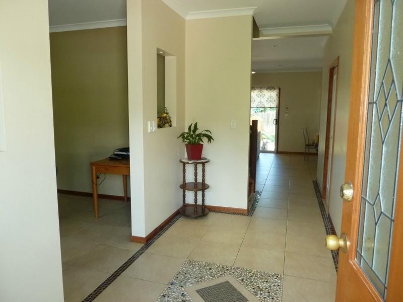 3 Compass Crescent, Nelly Bay, Magnetic Island QLD 4819