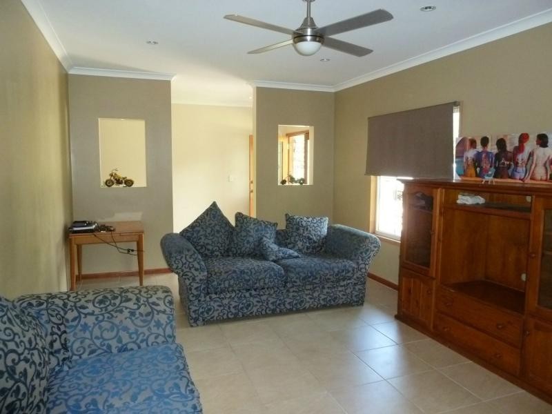 3 Compass Crescent, Nelly Bay, Magnetic Island QLD 4819