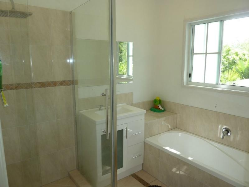 3 Compass Crescent, Nelly Bay, Magnetic Island QLD 4819