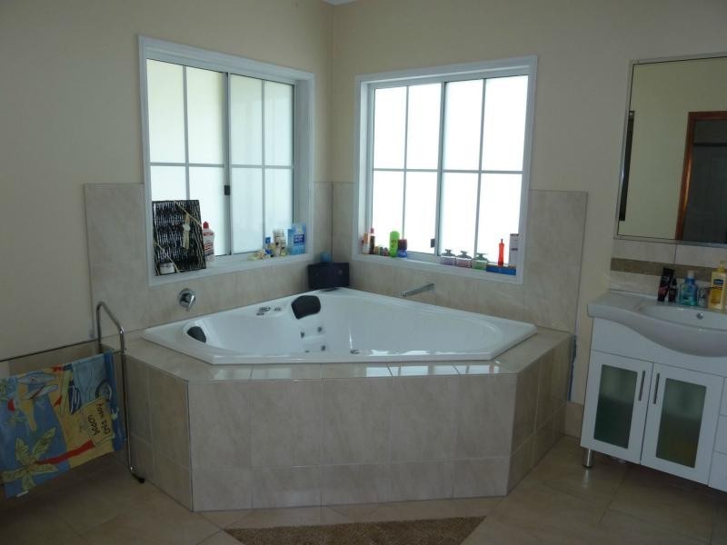 3 Compass Crescent, Nelly Bay, Magnetic Island QLD 4819