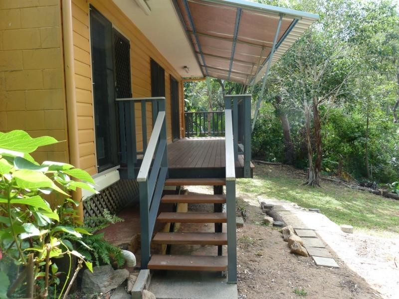Unit 2/5 Widdowson Court, Picnic Bay, Magnetic Island QLD 4819