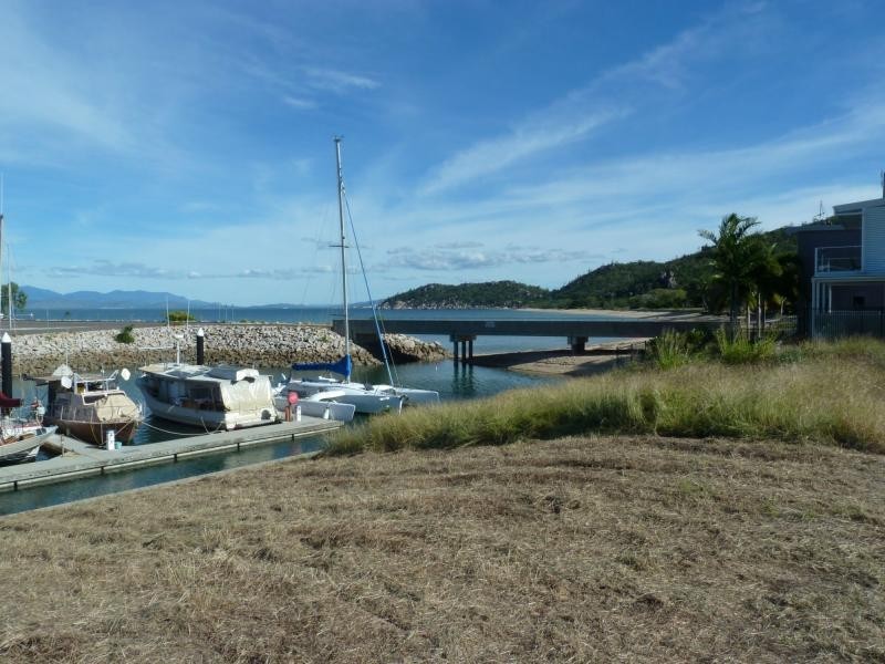 9 Terrace Place, Nelly Bay QLD 4819