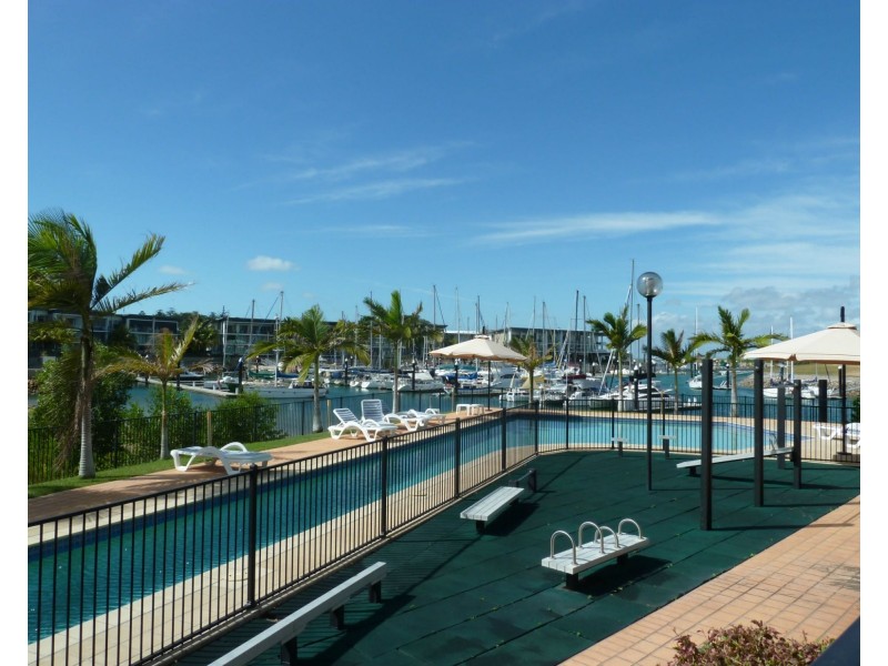 2/1-3 The Cove, Nelly Bay QLD 4819