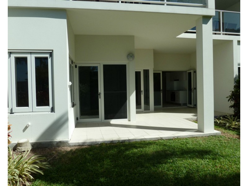 2/1-3 The Cove, Nelly Bay QLD 4819