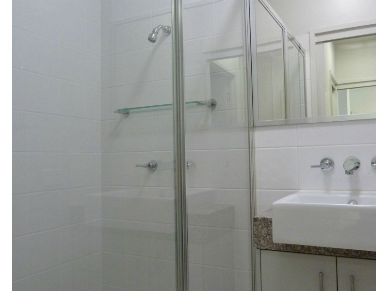 2/1-3 The Cove, Nelly Bay QLD 4819