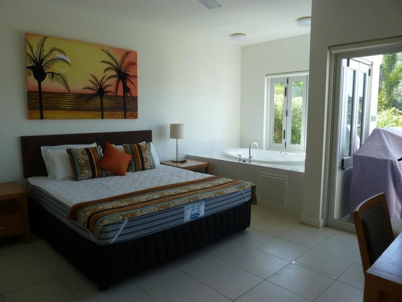 5/1-3 The Cove, Nelly Bay, Magnetic Island QLD 4819