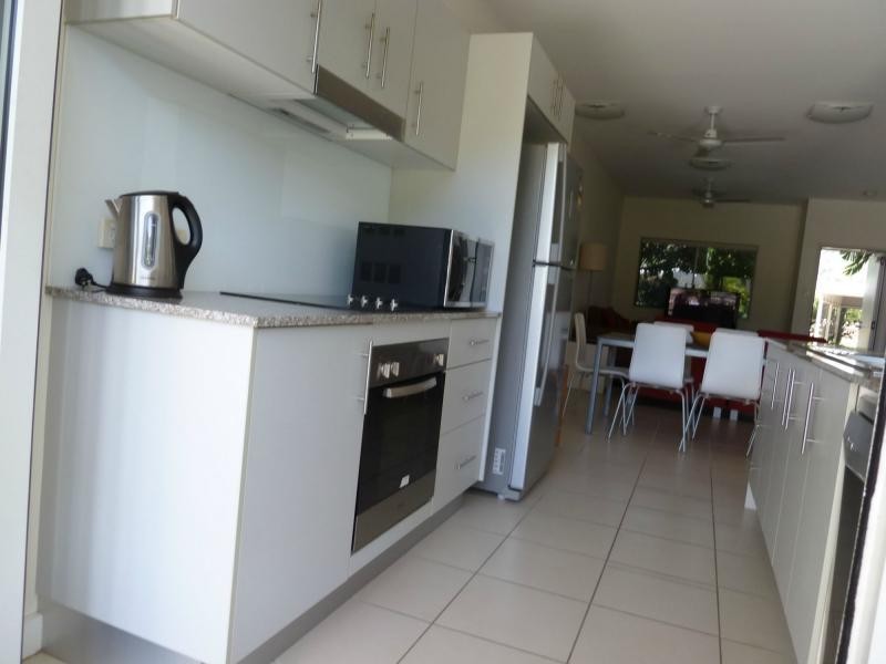 5/1-3 The Cove, Nelly Bay, Magnetic Island QLD 4819