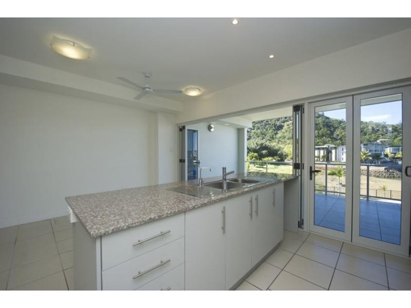16/1-3 The Cove, Nelly Bay, Magnetic Island QLD 4819
