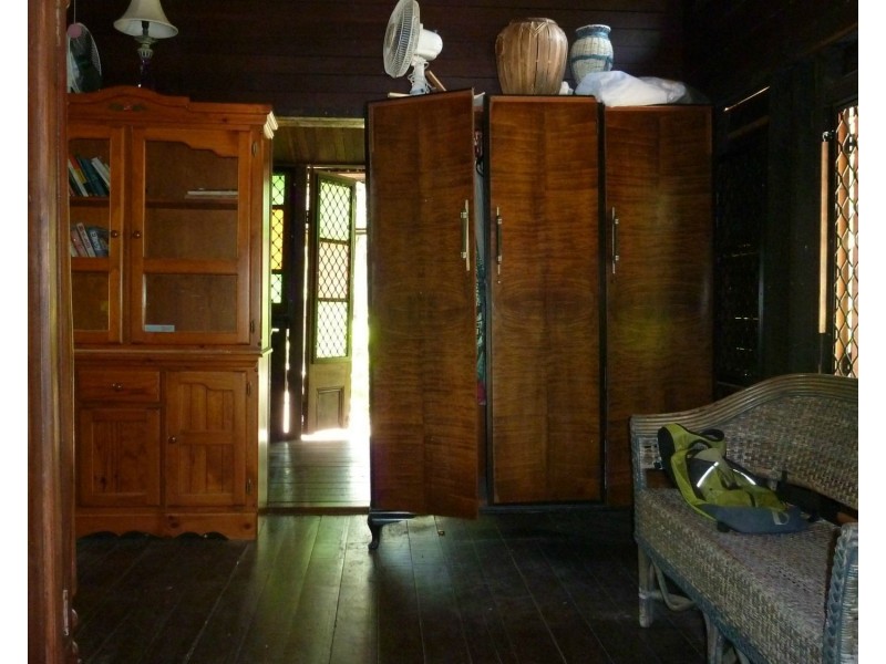 42 Henry Lawson Street, Horseshoe Bay QLD 4819