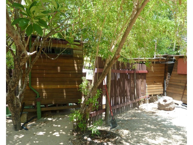 42 Henry Lawson Street, Horseshoe Bay QLD 4819