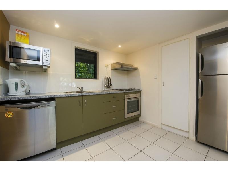 ‘Canopy’, 42 Yates Street, Nelly Bay, Magnetic Island QLD 4819