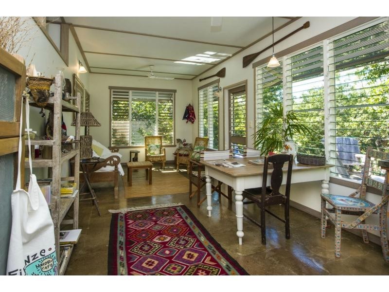 L1 Nobby Headland Picnic Street, Picnic Bay, Magnetic Island QLD 4819