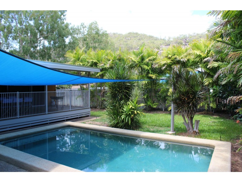 12 Bayside Court, Horseshoe Bay QLD 4819
